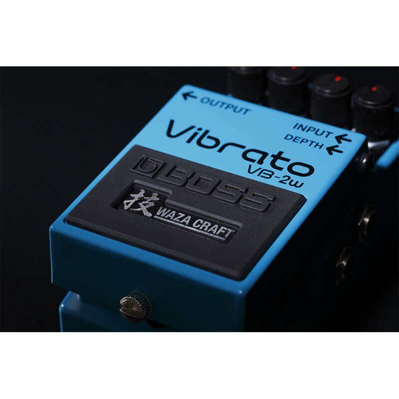 PEDAL BOSS VB-2W VIBRATO